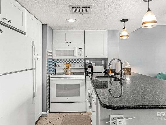 3rd image of 497 Plantation Rd APT 1141