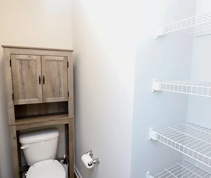 3680 Moseley Dr — Photo 44