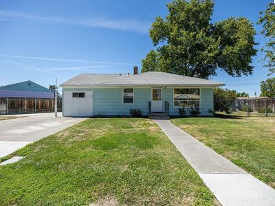 806 S Fruitland St, Kennewick, WA, 99336
