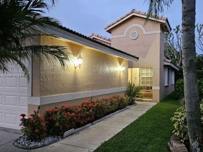 551 SW 176th Ave, Pembroke Pines, FL, 33029