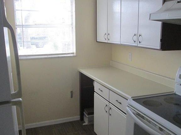 3rd image of 3450 Joe Murell Dr