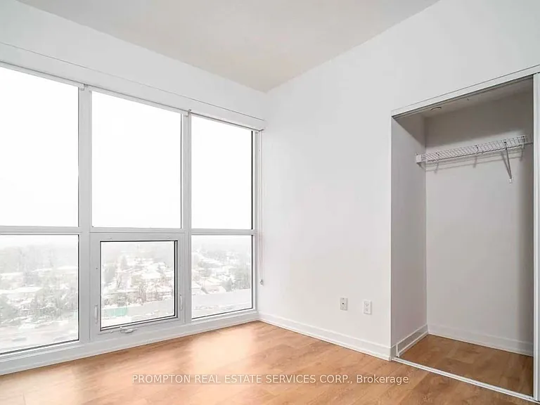 117 McMahon Dr #1503 — Photo 4