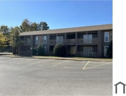 2 bed, 784 sqft, $849 — Photo 3