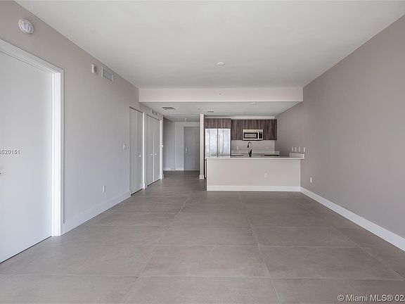 5th image of 488 NE 18th St #D1