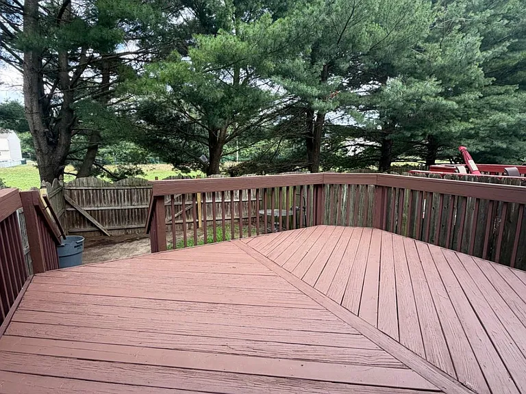 4 Coachlight Dr #4 — Photo 8