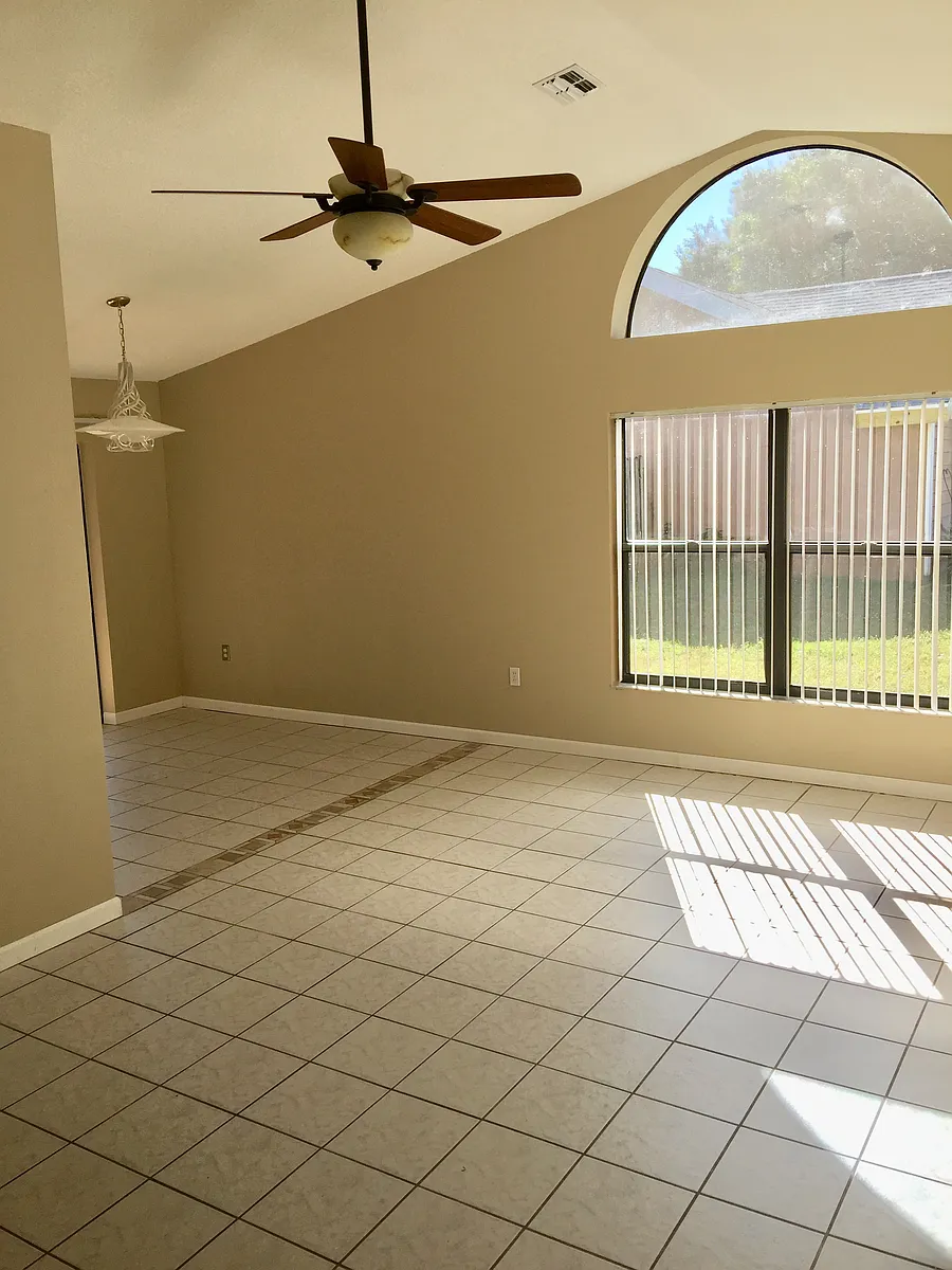 Building Photo - 3536 65th Avenue Cir E