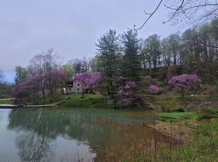 7568 N Ferry Rd, Bloomfield, IN 47424