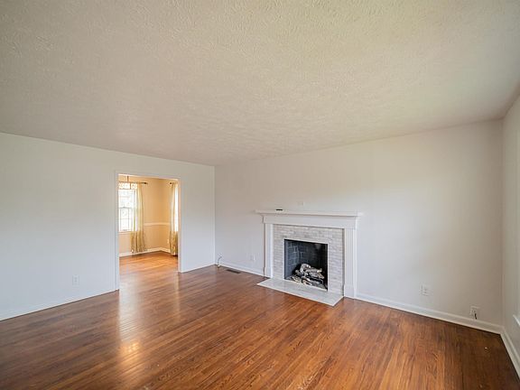 5th image of 1330 Friedman Ln