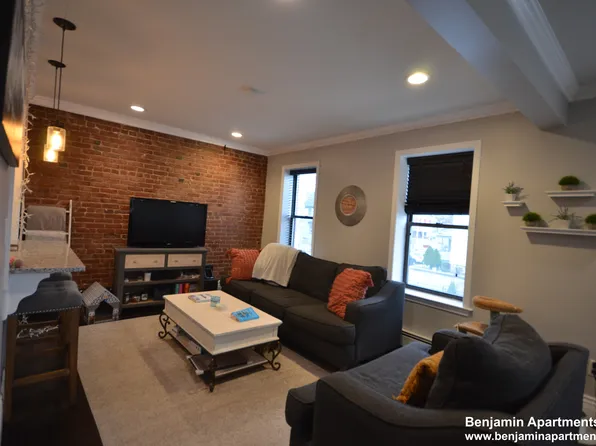 60 Florida St #1, Dorchester, MA 02124