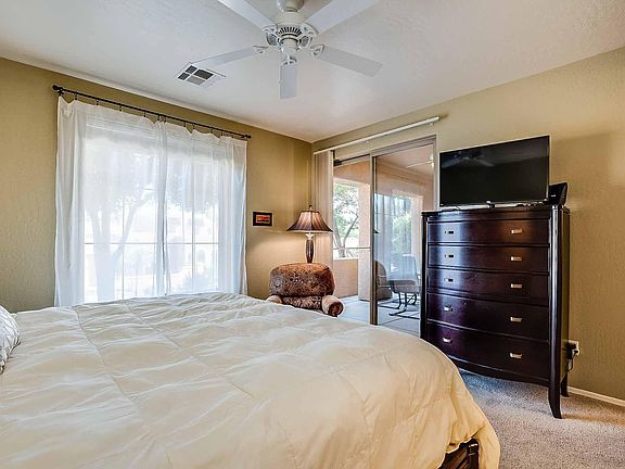5th image of 10655 N 9th St Unit 116