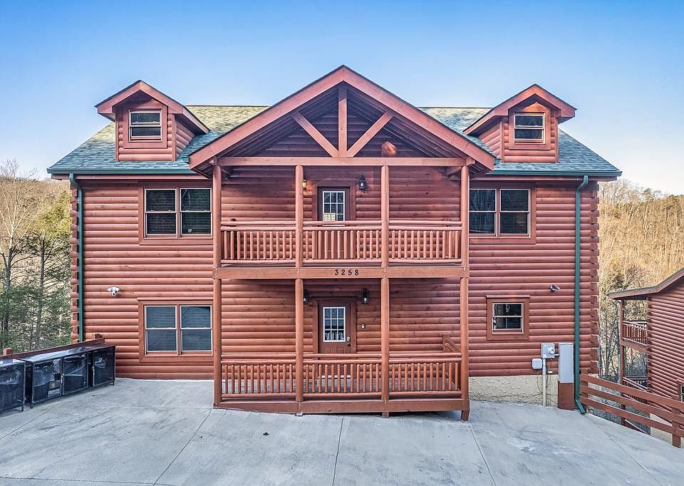 1st image of 3258 Smoky Ridge Way