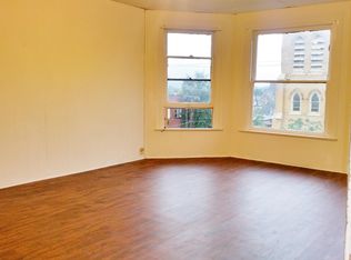 409 Center Ave APT 2, Pitcairn, PA