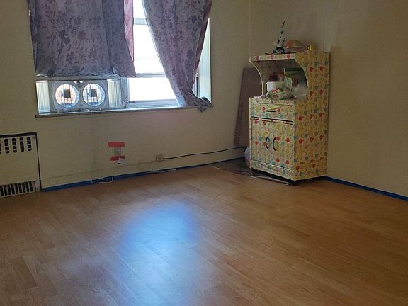 198B0DC2-A0B8-4063-9AC4-8FEDADCE7D76