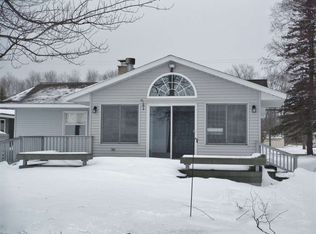 2205 Long Point Dr, Houghton Lake, MI 48629