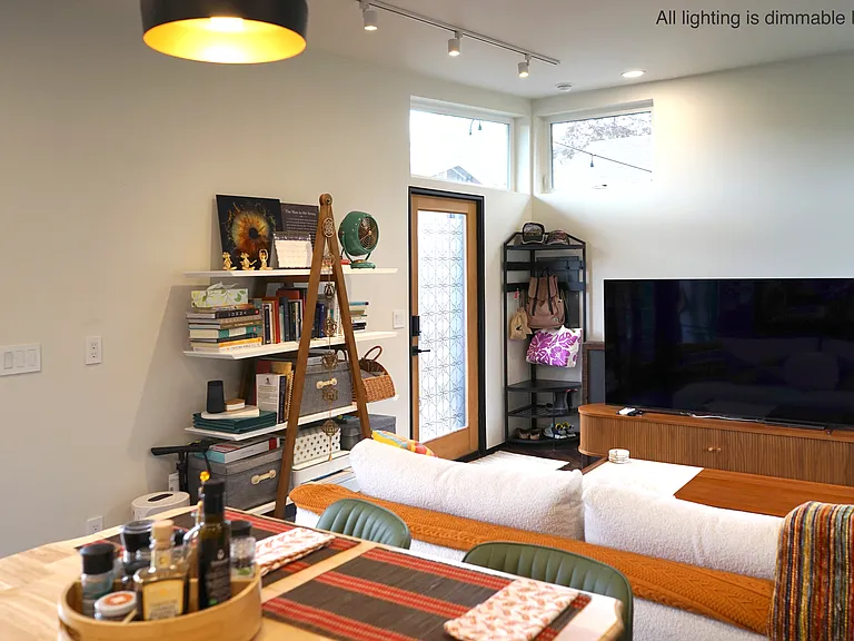 2847 NW Savier St #B — Photo 15
