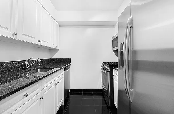 Rented by Mirador Real Estate | media 17