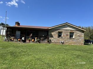 405 N State St, New Lexington, OH 43764