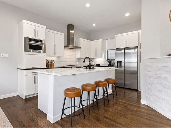 4th image of 4106 Holland Ave APT C