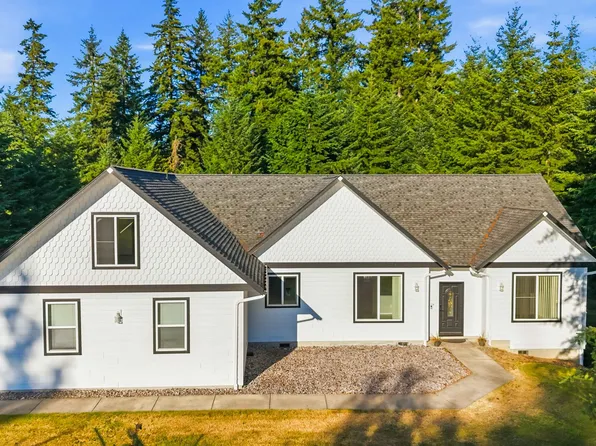 128 Flagstone Dr, Silverlake, WA 98645