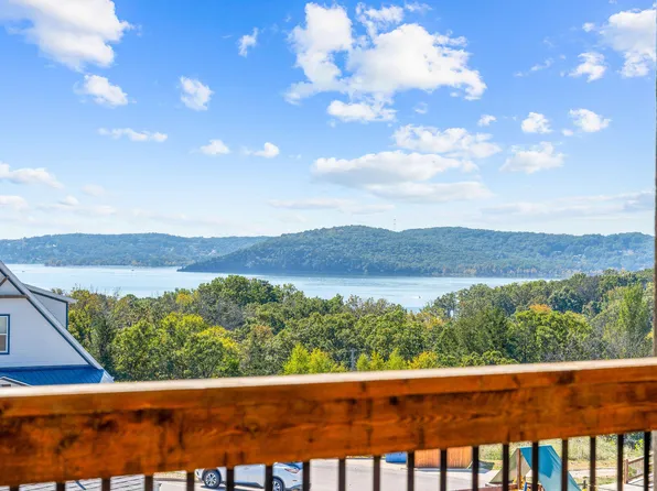 220 Branson Creek Boulevard #22, Hollister, MO 65672