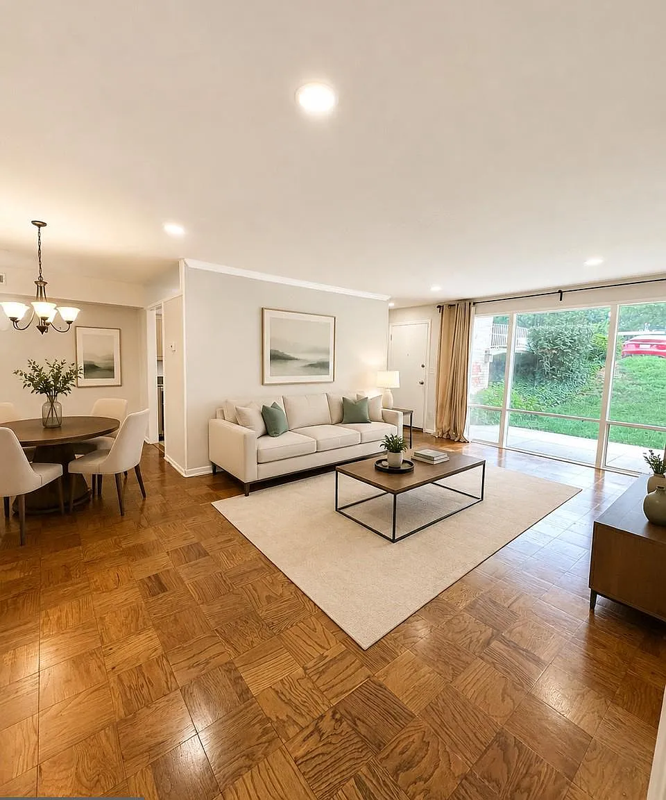 4 bed, 2.0 bath, 1331 sqft, $3,000 — Photo 1
