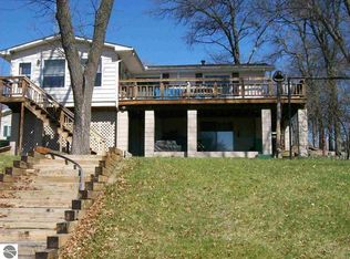 1594 N Ogemaw Trl, West Branch, MI 48661