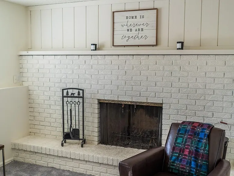 5855 Del Rey Dr — Photo 4