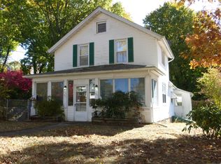 128 Greenwood Ave, Waterbury, CT 06704