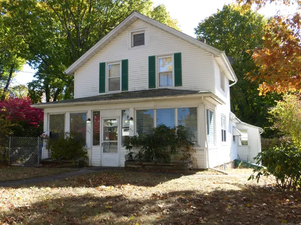 128 Greenwood Avenue, Waterbury, CT 06704