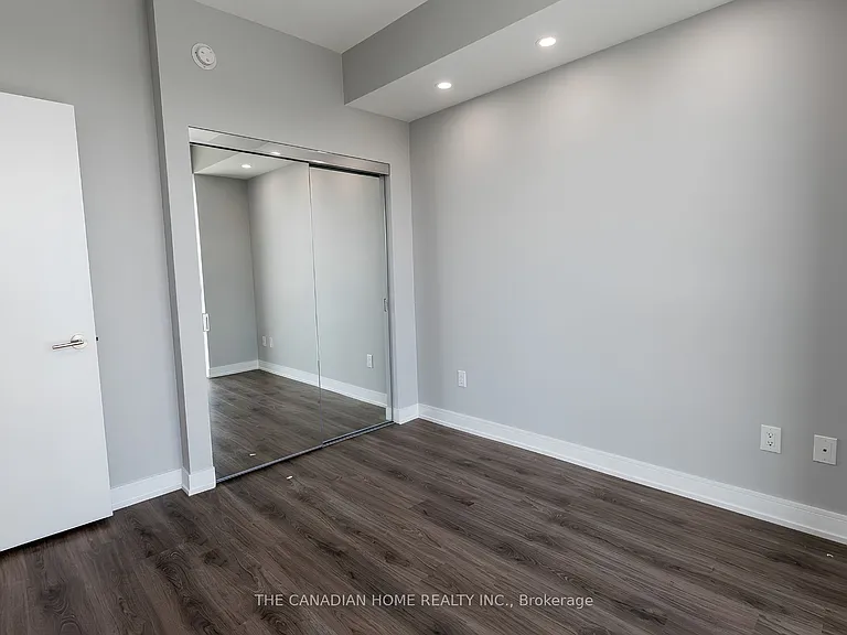 430 Square One Dr #2902 — Photo 9