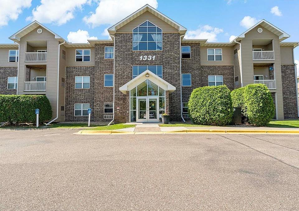 1st image of 1331 Lake Dr W APT A311