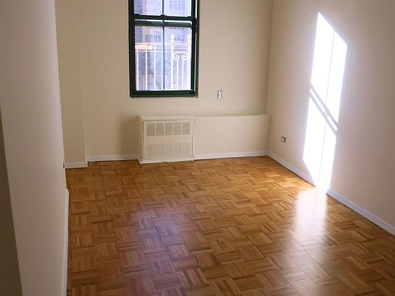 5th image of 1498 York Ave #5C