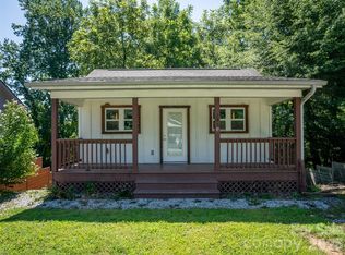 185 Duckworth Ave, Brevard, NC 28712