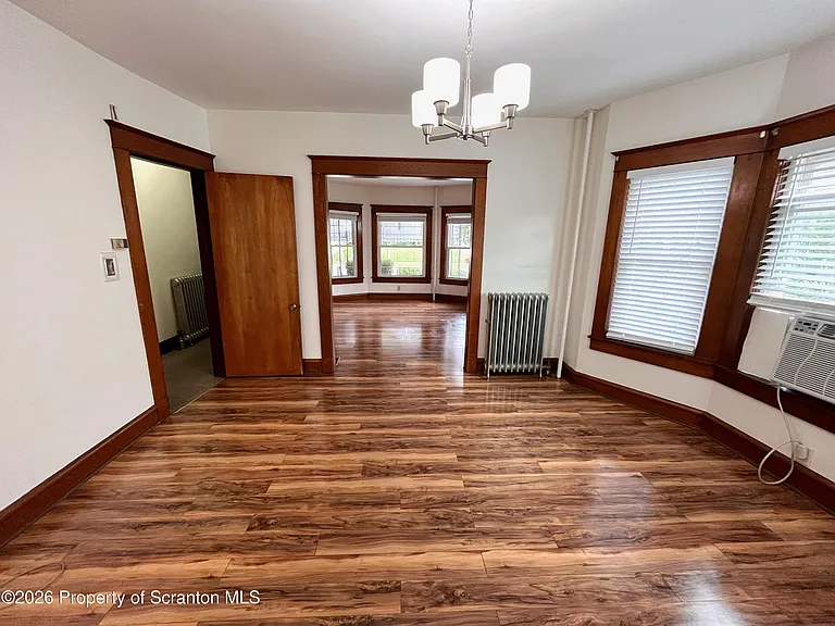1707 Monroe Ave — Photo 3