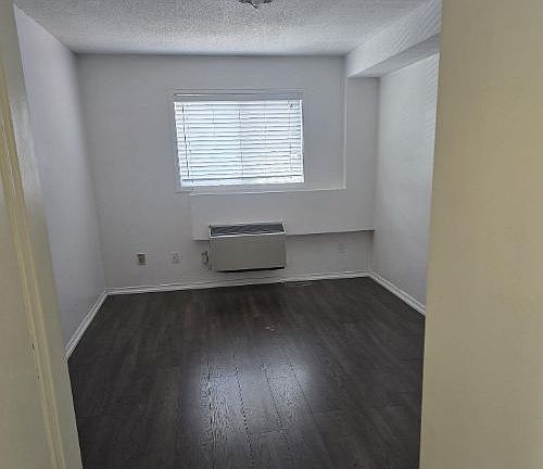 5th image of 120 Bell Farm Rd #210