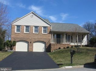 14709 Pommel Dr, Rockville, MD 20850