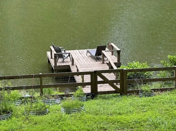 2014 Highland Dr, Powhatan, VA 23139