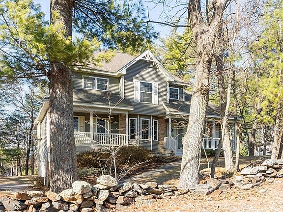 2nd image of 60 Redstone Hill Rd