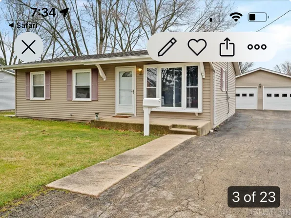 814 E 6th St, Sandwich, IL 60548