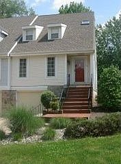 1st image of 39 Marsh Woods Ln