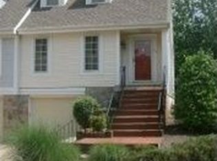 39 Marsh Woods Ln, Wilmington, DE 19810