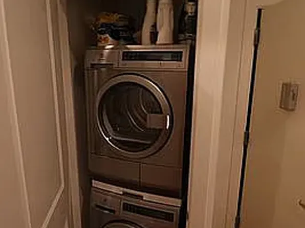 321 Menahan Street image 10 of 10