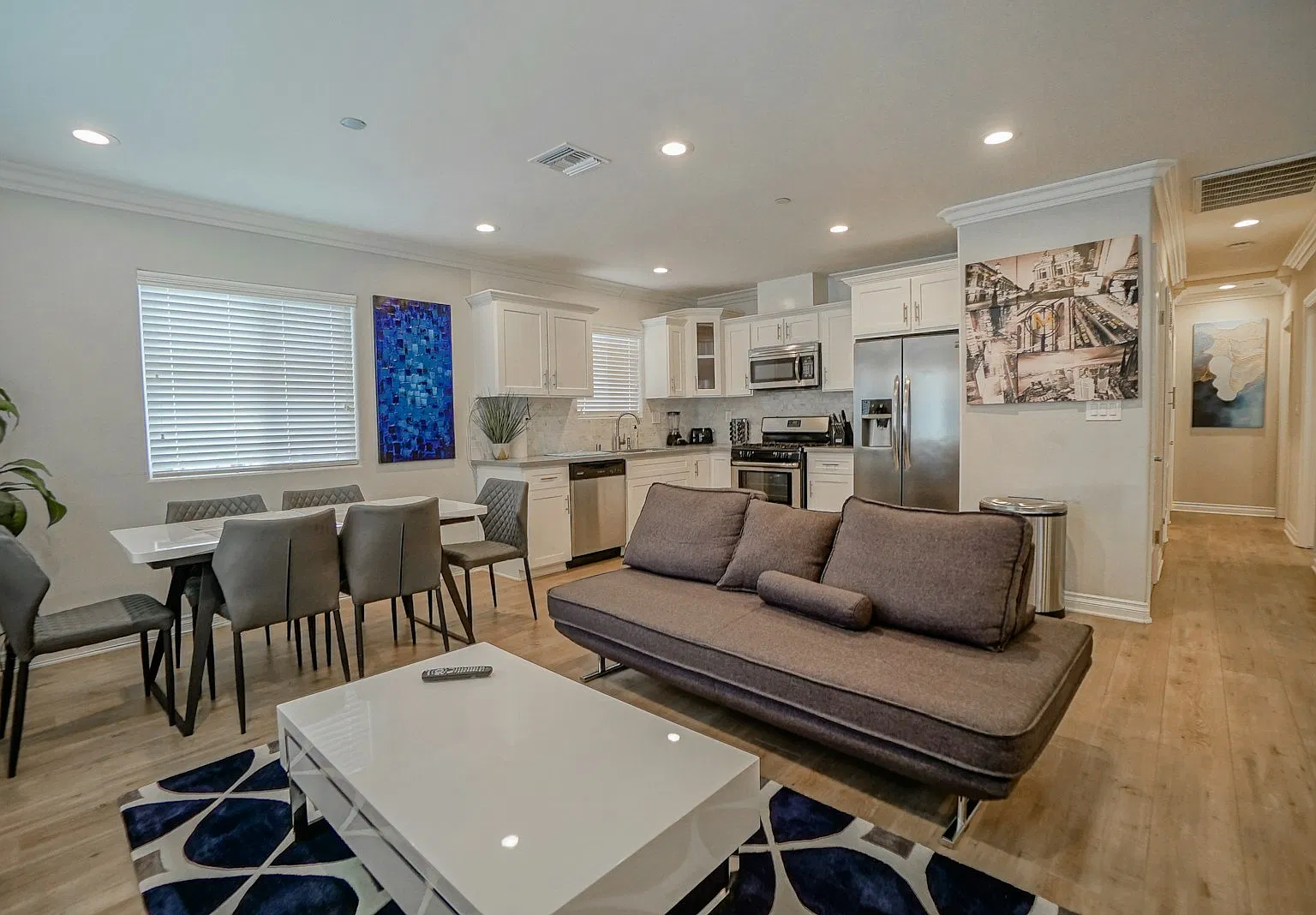 7101 South La Cienega Boulevard, Unit 7101 1/2 — Photo 2