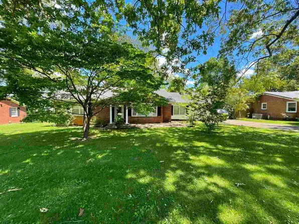 110 Carrington St, Savannah, TN 38372