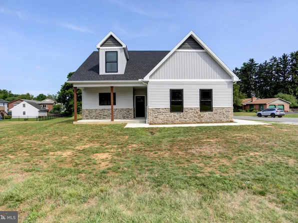 102 Logan, Shippensburg, PA 17257