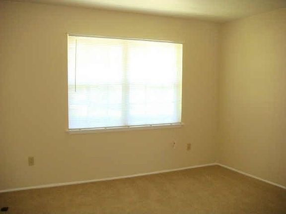 2nd image of 4313 Princeton Dr