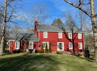 317 Bluffview Rd, Signal Mountain, TN 37377