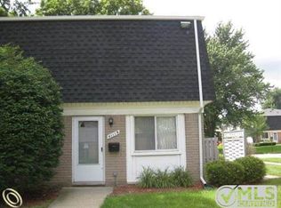 41115 S Woodbury Green Dr, Van Buren Township, MI 48111