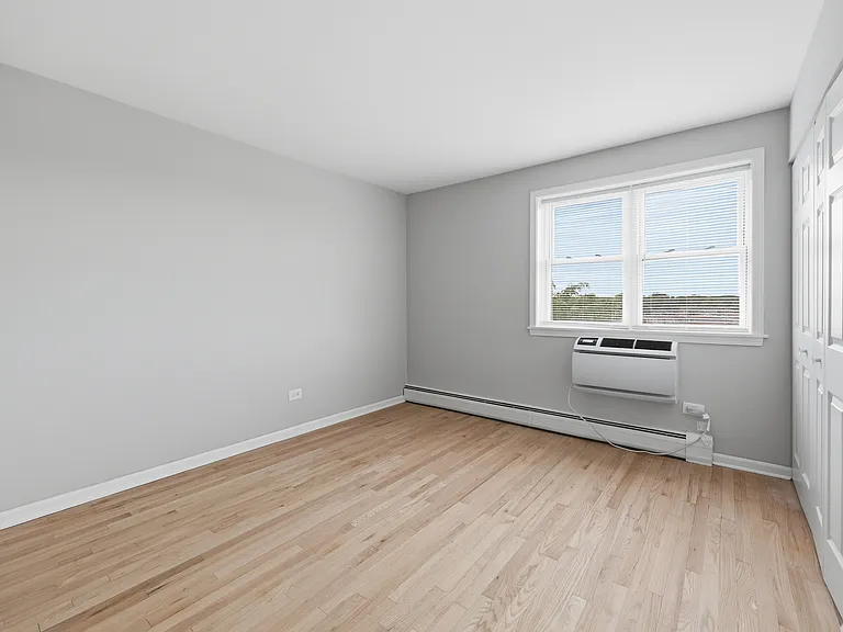 4600 N Cumberland Ave #502 — Photo 10