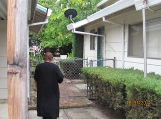 7592 Twin Oaks Ave APT C, Citrus Heights, CA